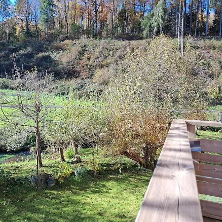 Holiday home Maison Familiale En Lisiere De Foret Val-et-Chatillon