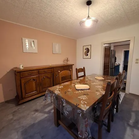 Maison Familiale En Lisiere De Foret *