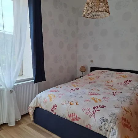 Maison Familiale En Lisiere De Foret Сasa de vacaciones Val-et-Chatillon
