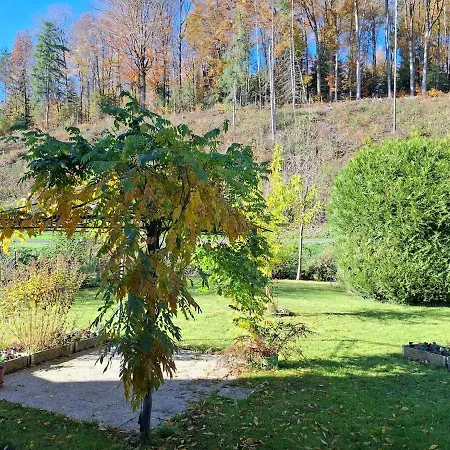 Maison Familiale En Lisiere De Foret Val-et-Chatillon