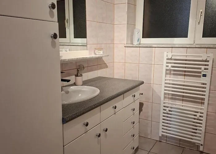 Maison Familiale En Lisière De Forêt